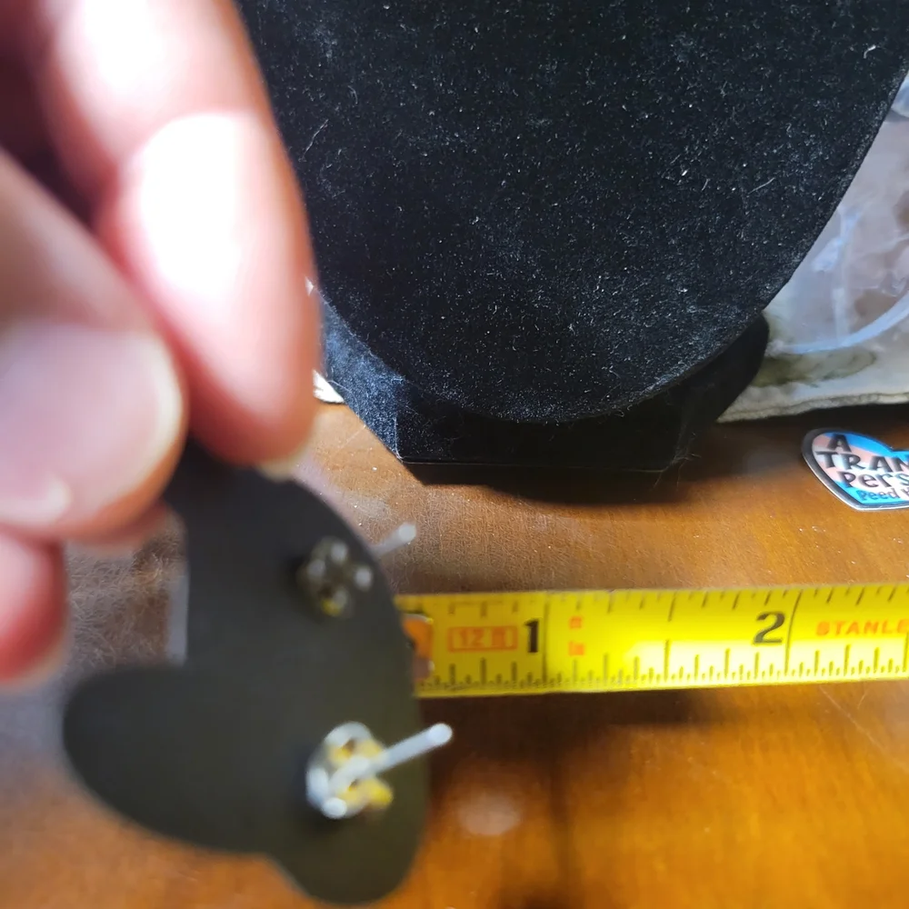 Faux Pearl Vintage Peirced Earring Studs Some Wear Visible Metal Backing